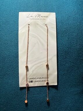 La Meno Rose Gold Dot Station Threader Earrings – NWOT